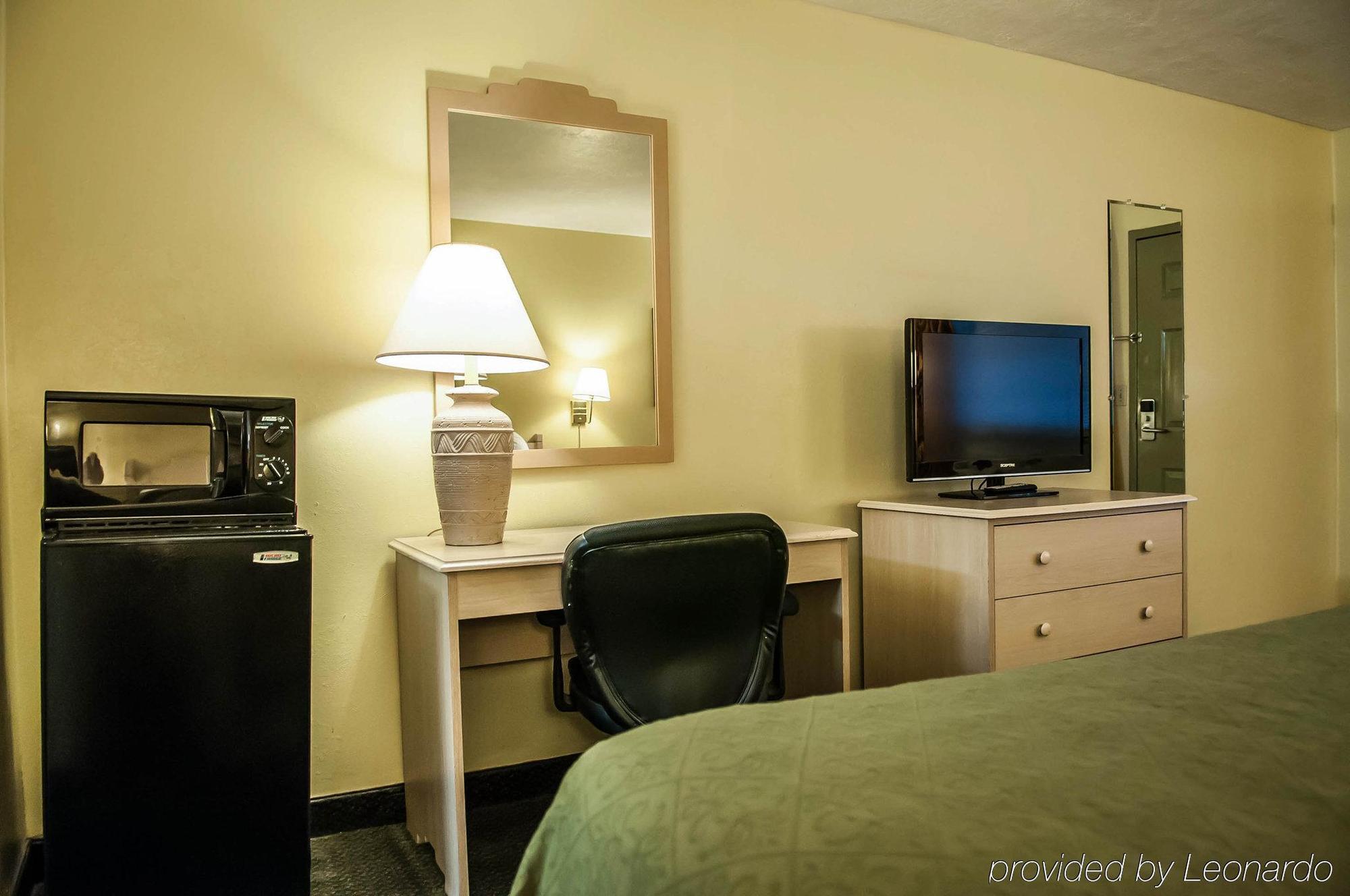 Hotel Blue 66, BW Signature Collection 산타로사 외부 사진